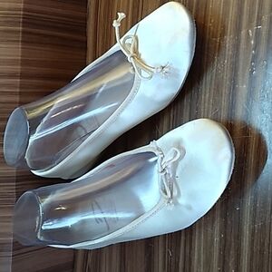 Vintage 1980s Dolce by Pierre made in USA 🇺🇸 bridal slippers 8M wedding